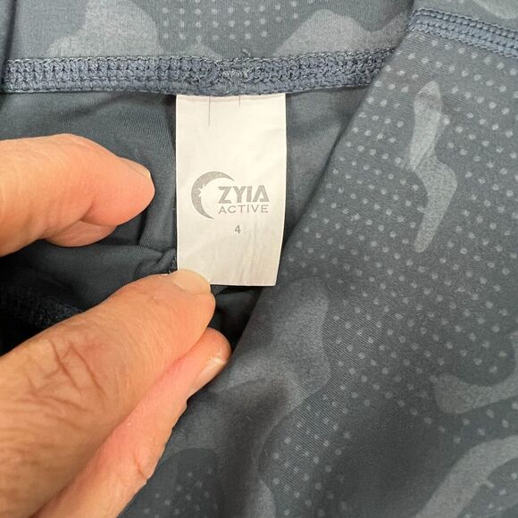 Zyia Active Leggings Womens 4 Gray Camo Pull On Stretch Nylon Blend Workout Gym - Picture 6 of 11